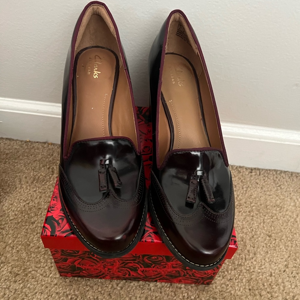 Clarks Womens Cordovan Leather Heels Sz US 9 - Picture 3 of 4
